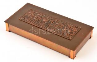 Iparművész réz doboz, fa betéttel, jelzett (Kállay), 24,5×12,5 cm