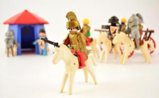Műanyag Playmobil katonák, sátor, szekér és lovak
