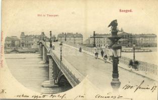 1900 Szeged, Híd és Tisza part. Várnay L. tulajdona (Rb)