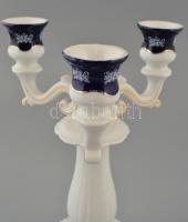 Zsolnay Pompadour mintás porcelán háromkarú gyertyatartó, matricás, jelzett (3. osztályú), apró kopá...