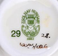 Zsolnay pillangós kis poharak (6db), kézzel festett, jelzett, apró kopásnyomokkal, m:6 cm (6×)