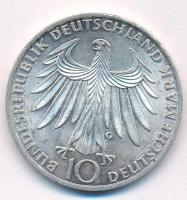 NSZK 1972J 10M Ag "Müncheni Olimpia - térdelő atléták" T:1-,2 FRG 1972J 10 Mark Ag "M...