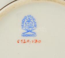 Herendi Viktória mintás bonbonniere. Kézzel festett, jelzett, sérült.d:11,  m 8,5 cm