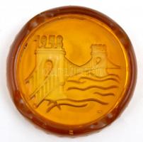 Borostyán sárga hamutálkák ( 3db), mindegyiken apró csorbával, d:11,5 cm, 9,5×6 cm, m:9 cm