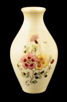 Zsolnay porcelán virágmintás váza, kézzel festett, jelzett, hibátlan, m: 13,5 cm