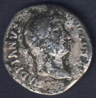 Római Császárság Hadrianus 117-138. Denár Ag T:3-/4+