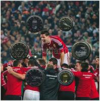 2016. 5-200Ft (6xklf) + "MLSZ (Magyar Labdarúgó Szövetség)" Cu-Ni-Zn emlékérem, forgalmi s...