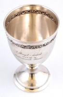 Ezüstözött fém kupa, "A Margit hídért 1947.", jelzés nélkül, m: 15,5 cm