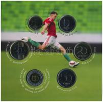 2016. 5-200Ft (6xklf) + "MLSZ (Magyar Labdarúgó Szövetség)" Cu-Ni-Zn emlékérem, forgalmi s...