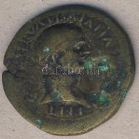 Római Császárság Traianus 98-117. Bronzpénz T:4+