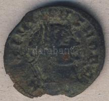 Római Császárság Maximianus 285-310. Bronzpénz T:3-/4+