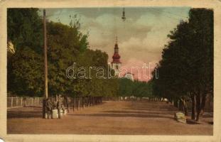 1924 Nagymihály, Michalovce; Rom. kath. kostel / Római katolikus templom, utcakép. Alexander Halász Photogr. / Catholic church, street view (EM)