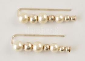Ezüst(Ag) gyöngyös fülbevalópár, jelzés nélkül, 3×1 cm, bruttó: 2,4 g