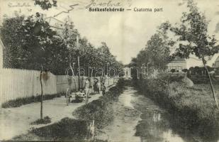 1912 Székesfehérvár, Csatorna part, talyiga. Robitsek Sándor kiadása (EK)