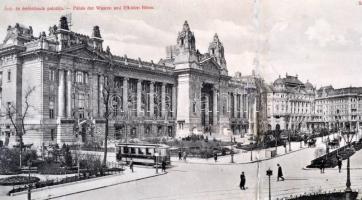 cca 1900 Budapest, Szabadság tér, kinyitható panorámakép, szakadással, 54×14 cm