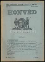 1946-1947 Honvéd I. évf. 1. sz., és II. évf. 4. sz., 1946. dec. és 1947. ápril. Papírkötésben, kissé...
