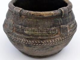 Afrikai, kézzel készített bronz edények 3 db m: kb 5 cm