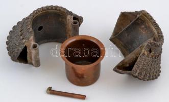 Afrikai, lábperecből kézzel készített, szétszedhető hamutartó d: 15 cm, m: 8 cm