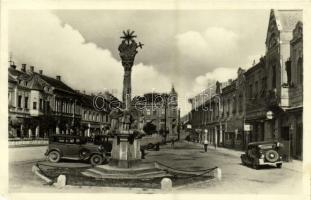 1944 Tapolca, Fő utca, Szentháromság szobor, automobilok, gyógyszertár, Pannonia étterem (EB)