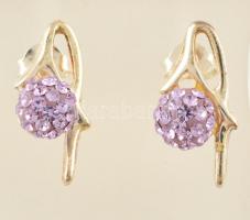 Ezüst(Ag) lila shamballa gyönggyel díszített fülbevalópár, jelzett, 2×1 cm, bruttó: 2 g