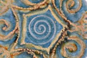 Gorka Géza (1894-1971): Hamuzótálka. Kézzel festett mázas kerámia, jelzett (Nógrádverőce), apró kopá...