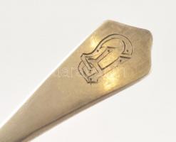 Ezüst (Ag.) fűszerkanál, monogramos, jelzett, nettó: 8,2 g, h: 7,5 cm