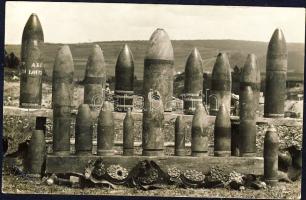 WW. I. canonballs Photo