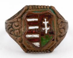 ~1956. Kossuth-címeres zománcozott jelvény fém gyűrűn.