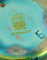 Zsolnay eozin boros pohár. Szüretelő asszony. Jelzett, hibátlan.16,5 cm