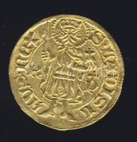 V.László 1453-1457. Aranyforint Au 3,55g ÉH 515b T:2/2-