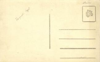 1930 Szeged, Nemzeti Emlékcsarnok és Fogadalmi templom felavatása, ünnepség a Dóm téren. Az avatás r...