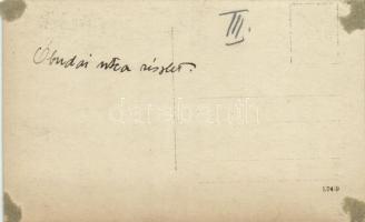 Budapest III. Óbuda, Óbudai utca részlet, templom. photo (ragasztónyom / gluemark)