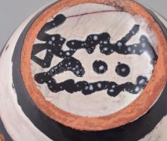 Gorka Lívia (1925-2011): Csíkos váza. Festett mázas kerámia, jelzett, kopásnyomokkal, m: 18,5 cm