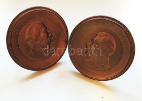 CCa. 1950-es évek DN "Sztálin" + "Lenin" akasztható, ill. kitámasztható aranyozott fém kisplasztika-pár, hátoldala bakelit T:1 RR!!