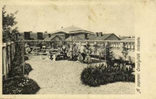 1921 Sopron, Orsolyiták intézete, kert. Kiadja Stagl F. fényképész (EK)