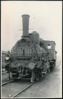 cca 1940 Régi mozdony fotója. 16x12 cm