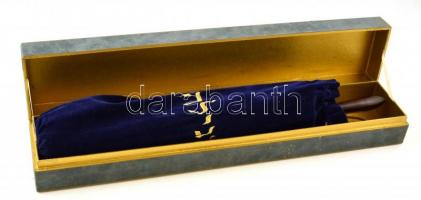 Antik tóratekercs facsimile másolata. Bársony tokban, díszdobozban 50 cm