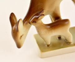 Zsolnay  (Sinkó) őz, gidával, kézzel festett, jelzett, hibátlan, m: 9 cm