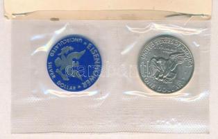 Amerikai Egyesült Államok 1972S 1$ Ag "Eisenhower" + zseton laminálva, leírással  T:BU pat...