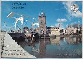 Hollandia 1992. 5c-5G (6xklf) + Zeeland emlékérem forgalmi sor karton dísztokban T:1 Netherlands 1992. 5 Cents - 5 Gulden (6xdiff) + Zeeland commemorative coin, coin set in cardboard case C:UNC