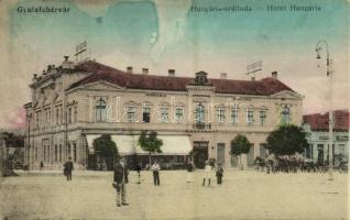 1916 Gyulafehérvár, Karlsburg, Alba Iulia; Hungária szálloda, Gyulafehérvári Takarékpénztár, Grüninger üzlete. Weisz Bernát kiadása / Hotel Hungaria, savings bank, shops (r)