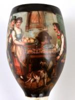 Porcelán pipafej, matricás, jelzés nélkül, kis kopásnyomokkal, h: 8,5 cm