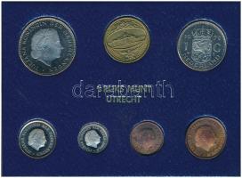 Hollandia 1979. 1c-2 1/2G (6klf db) + zseton forgalmi sor szettben T:1- patina 
Netherlands 1979. 1...