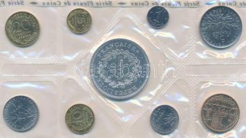 Franciaország 1974. 1c-50Fr (9xklf) forgalmi sor eredeti tokban, közte Ag érme T:1 
France 1974. 1 ...