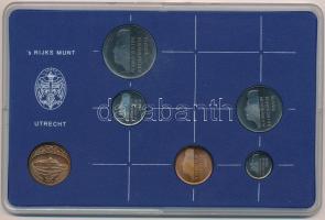 Hollandia 1982. 10c-2 1/2G (5xklf) + "Utrechti Verde" zseton plasztiktokos szettben T:1 pa...