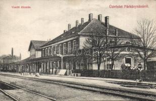 Párkánynána Vasútállomás