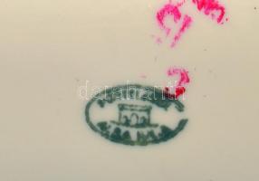 Porcelán szarvas, kézzel festett, jelzett, kis kopásnyomokkal, 15×16 cm