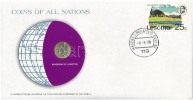 Lesotó 1979. 1s Nemzetek pénzérméi felbélyegzett borítékban, bélyegzéssel T:1- Lesotho 1979. 1 Sente Coins of all Nations in envelope with stamp and stamping C:AU