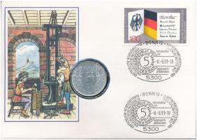 NSZK 1972D 5M Ag felbélyegzett borítékban, bélyegzéssel T:2  FRG 1972D Mark Ag in envelope with stamp and cancellation C:XF