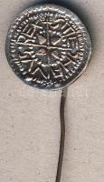 MÉE tagkitűző Ag az első magyar ezüstdénár replikátja (I.István) 2,2g, tagsági számmal a hátlapon T:2